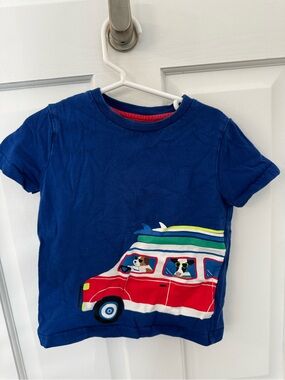 Mini Boden tee shirt size 2-3
